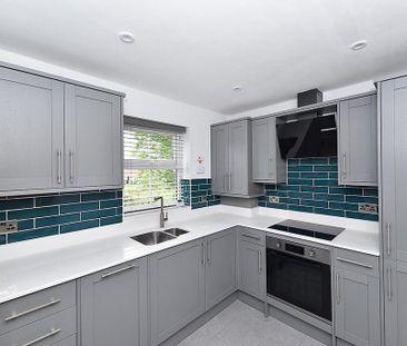 2 bedroom townhouse to rent - Photo 4