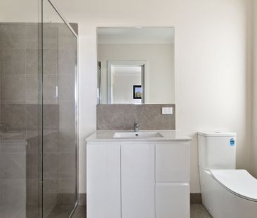 Like New & Ready to call HOME! - Photo 6