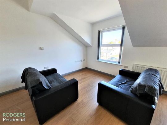 Apt 15, 108 Eglantine Avenue, Belfast, BT9 6EU - Photo 1