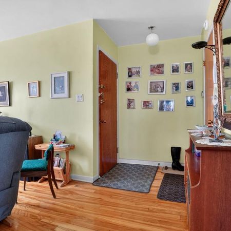 JOLI 4 1/2 À LOUER À MONTRÉAL - Photo 4