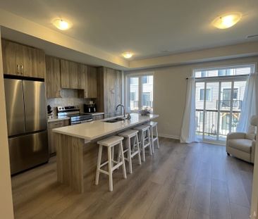 For Lease - 170 Attwater Drive Unit# 19, Cambridge, Ontario - Photo 4