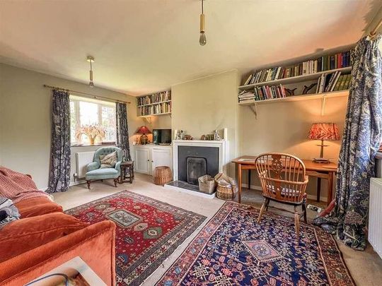 West Woodyates, Salisbury, SP5 - Photo 1