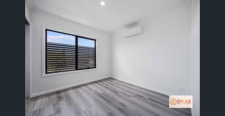 Brand New Luxury Townhouse for Lease!! - Photo 5