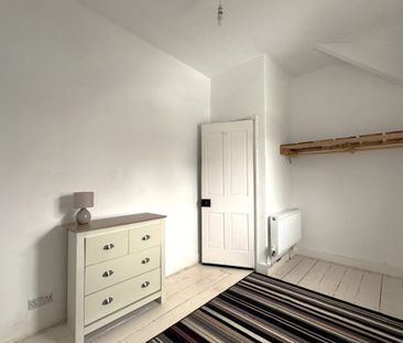 12 Main Road, Brocklesby - Photo 2