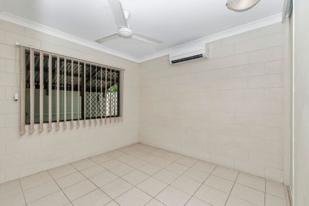 Here's Your Opportunity to Apply for a Spacious 2 Bedroom Apartment in a Private Complex - Photo 5