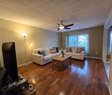 For Lease - 5156 Oakley Drive, Burlington, Ontario - Photo 3