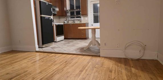 4 Et Demi à Louer 3 Min Du Métro Jarry - Photo 2