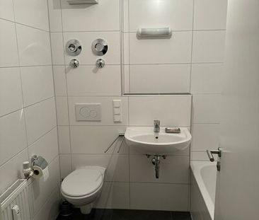 Tolle 2-Zimmer Wohnung - in verkehrsgünstiger Lage - Photo 4