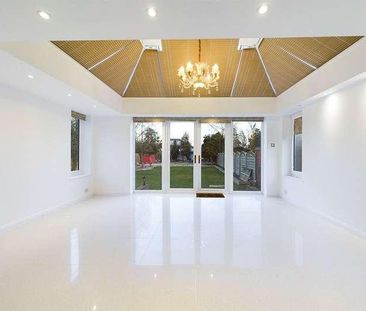 The Drive, Ickenham, UB10 - Photo 4