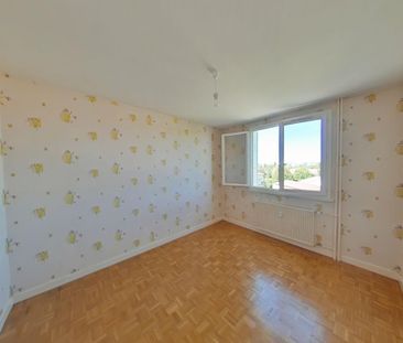 Location Appartement 3 pièces 61m² ROMANS SUR ISERE 26100 - Photo 3