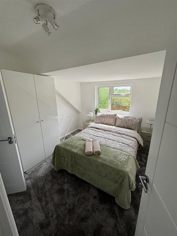 Property to rent - Photo 3