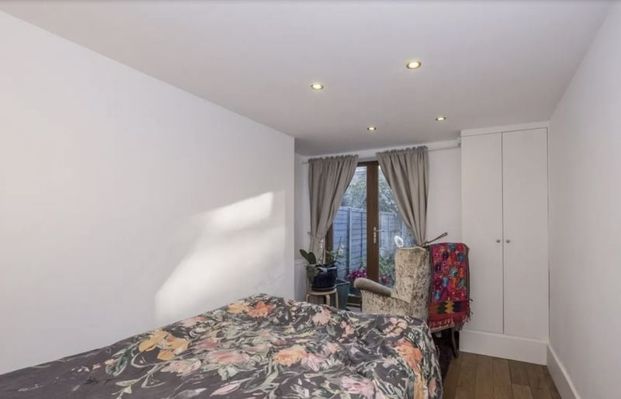 2 Bed Flat, Shirland Road, W9 - Photo 1