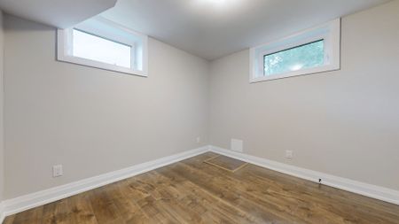 For Lease - 1661 Mount Albert Road Unit# Unit 2, East Gwillimbury, Ontario - Photo 2