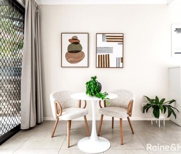 Charming Renovated Home in Marrickville - Photo 2