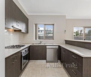 1/6 Watt Street, Spotswood - Photo 2