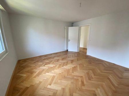 Moderne 3.5-Zimmer-Wohnung an zentraler Lage - nur wenige Schritte zum Bahnhof - Foto 3