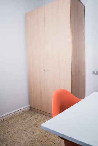 Carrer dAragó, Barcelona, Catalonia 08013 - Photo 5