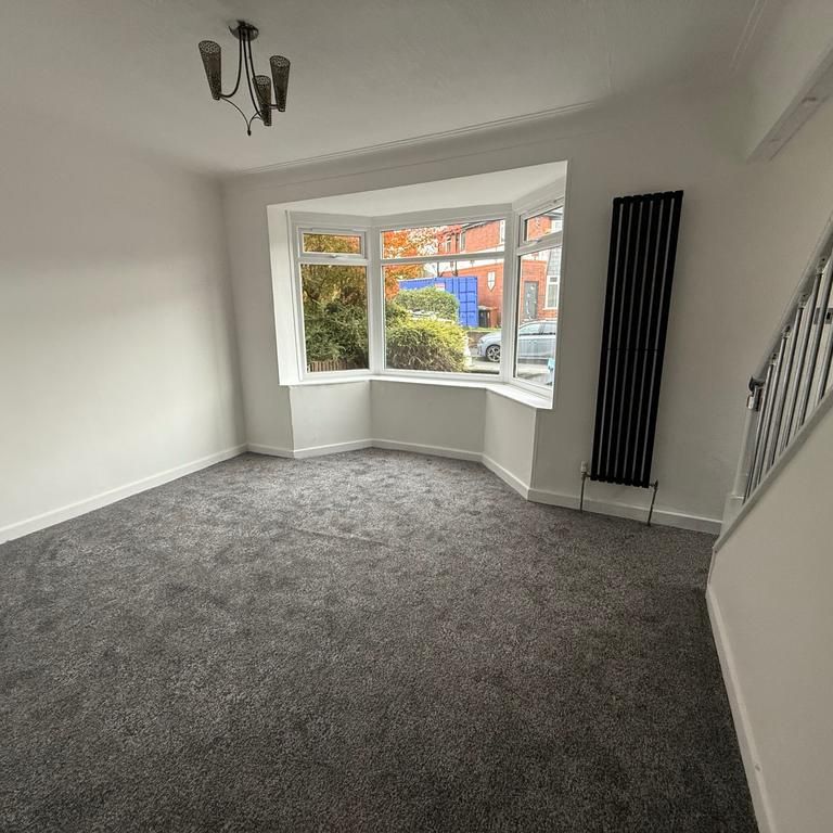 3 bedroom semi-detached house to rent - Photo 1