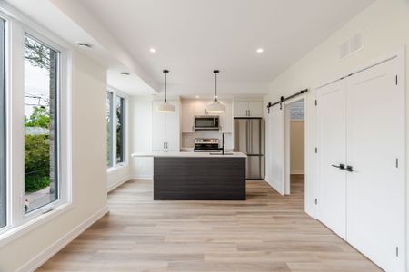 For Lease - 22 Sims Avenue Unit# 2A, West Centre Town, Ontario - Photo 3