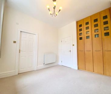 3 bedroom apartment to rent - Photo 5