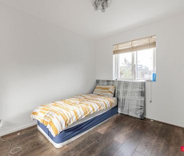 2 bedroom property to rent - Photo 4