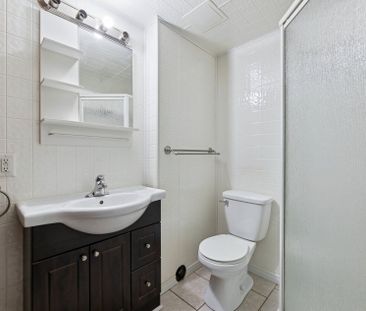 For Lease - 48 Scott Street, Whitby, Ontario - Photo 5