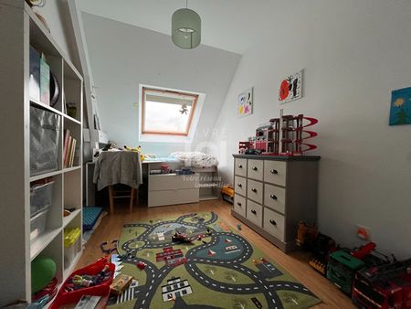 Location Maison 4 pièces 80m² - Photo 2