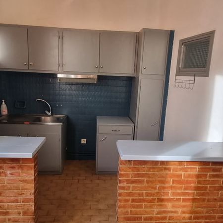 Location Appartement 1 pièce 29m² LAMBESC 13410 - Photo 3