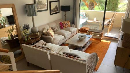 Casa adosada de alquiler en Avenida Valle del Sol, 1, Golf Valle Este - Photo 2