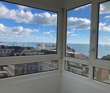 3 bed flat to rent in West Cliff Road, Bournemouth, BH2 - Photo 4