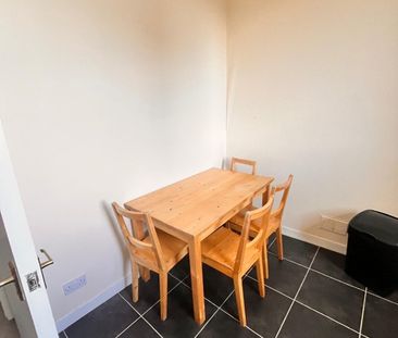 1 Bed Flat, Holburn St, AB10 - Photo 4