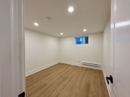 For Lease - 275 Mortimer Avenue, Toronto, Ontario - Photo 2