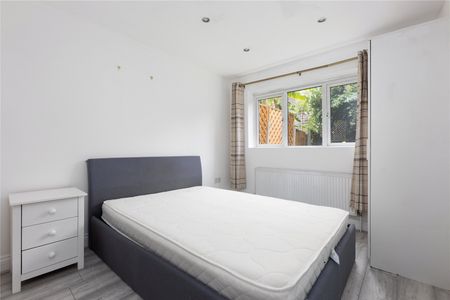 Clonmore Street, Southfields, SW18 flat to rent - Photo 5