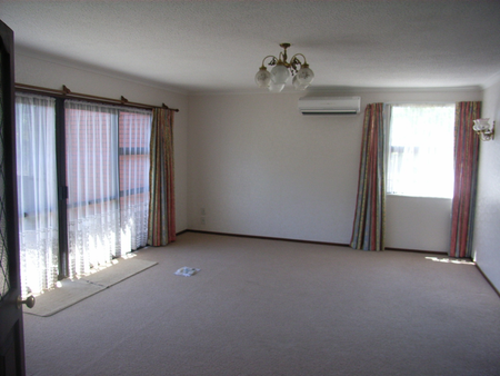 17 Ashfield Place, Ilam - Photo 2