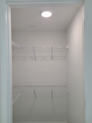 For Lease - 8 Tippett Rd Road Unit# 1109, Toronto, Ontario - Photo 5