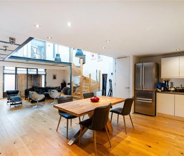 2 bedroom mews to rent - Photo 5