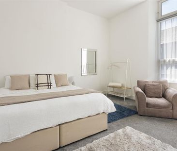3 bedroom apartment to rent - Photo 5