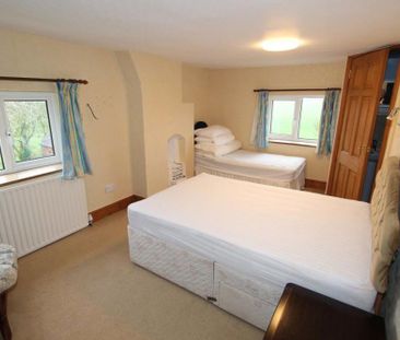 4 bedroom detached house to rent - Photo 5