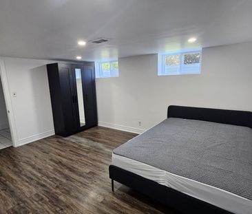 For Lease - 2 Maretta Avenue Unit# Basement #B, Toronto, Ontario - Photo 2