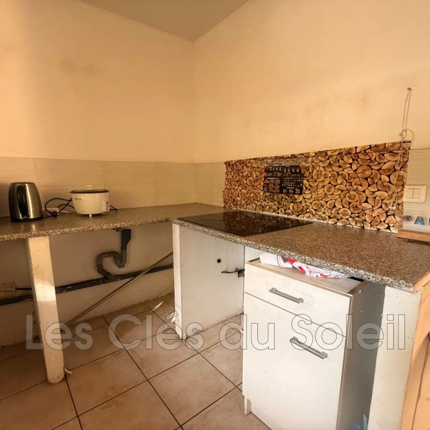Location appartement 2 pièces 45 m² Toulon - Photo 1