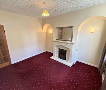 Victoria Road, Brierley Hill - Photo 1