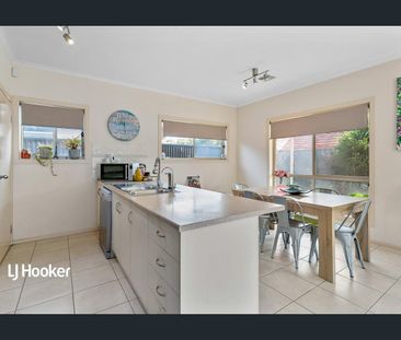 NEAT AND SWEET!! - Photo 6