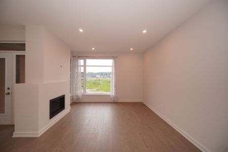 For Lease - 770 SOLARIUM Avenue, Blossom Park - Airport and Area, Ontario - Photo 5