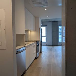 1 CH - 1 SDB - Montreal - $1,590 /mo - Photo 3