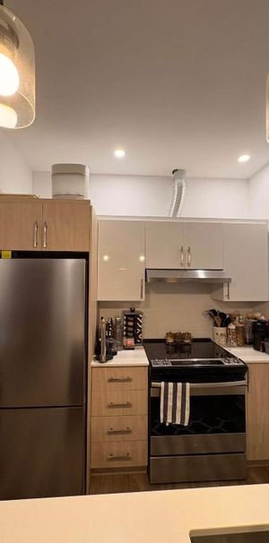 1er mois gratuit, Condo (3 1/2) 1 chambre, 1 salle de bain - Photo 1