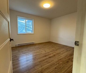 Superbe 4 ½ en promo – + Internet inclus - Photo 2