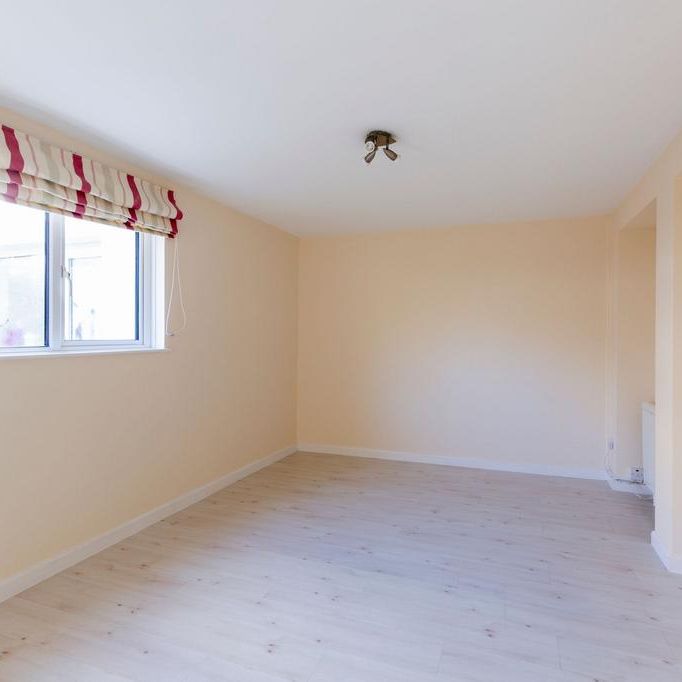 2 bedroom house to rent - Photo 1
