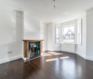 4 bedroom detached house to rent - Photo 5