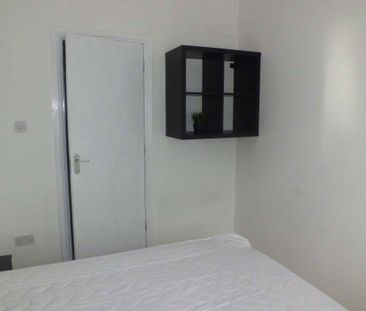 4 bedroom house to rent - Photo 5