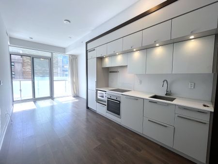 For Lease - 15 Grenville Street Unit# 401, Toronto, Ontario - Photo 2